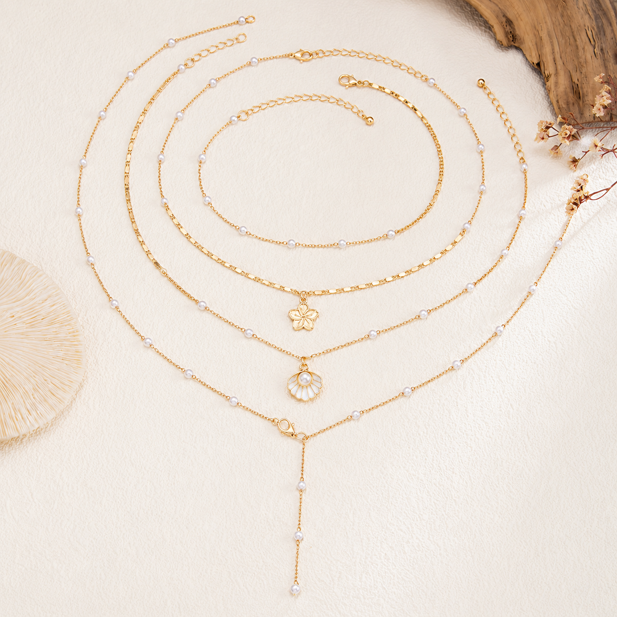 Isla Floral Pearl Layered Necklace Set