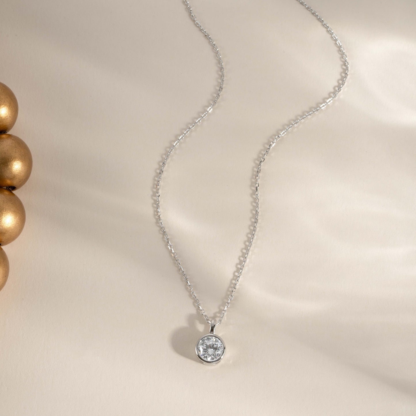 Dainty Round Bezel Pendant Necklace