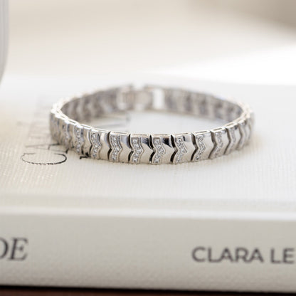Textured Chevron Chain Tennis Bracelet